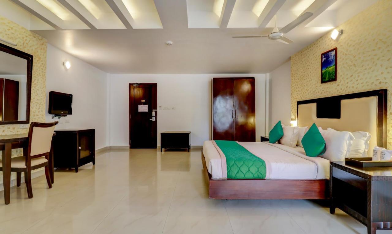 Hotel Luciya Kochi Eksteriør bilde