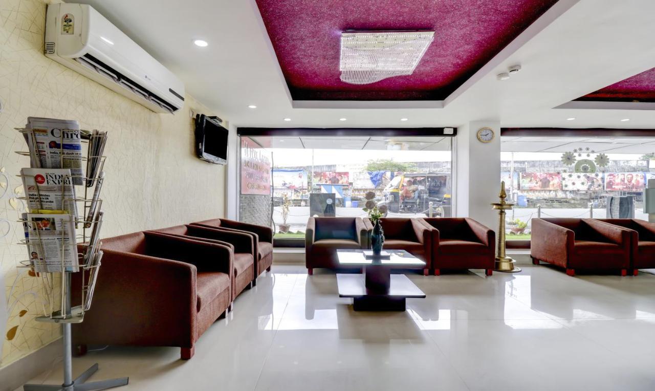 Hotel Luciya Kochi Eksteriør bilde