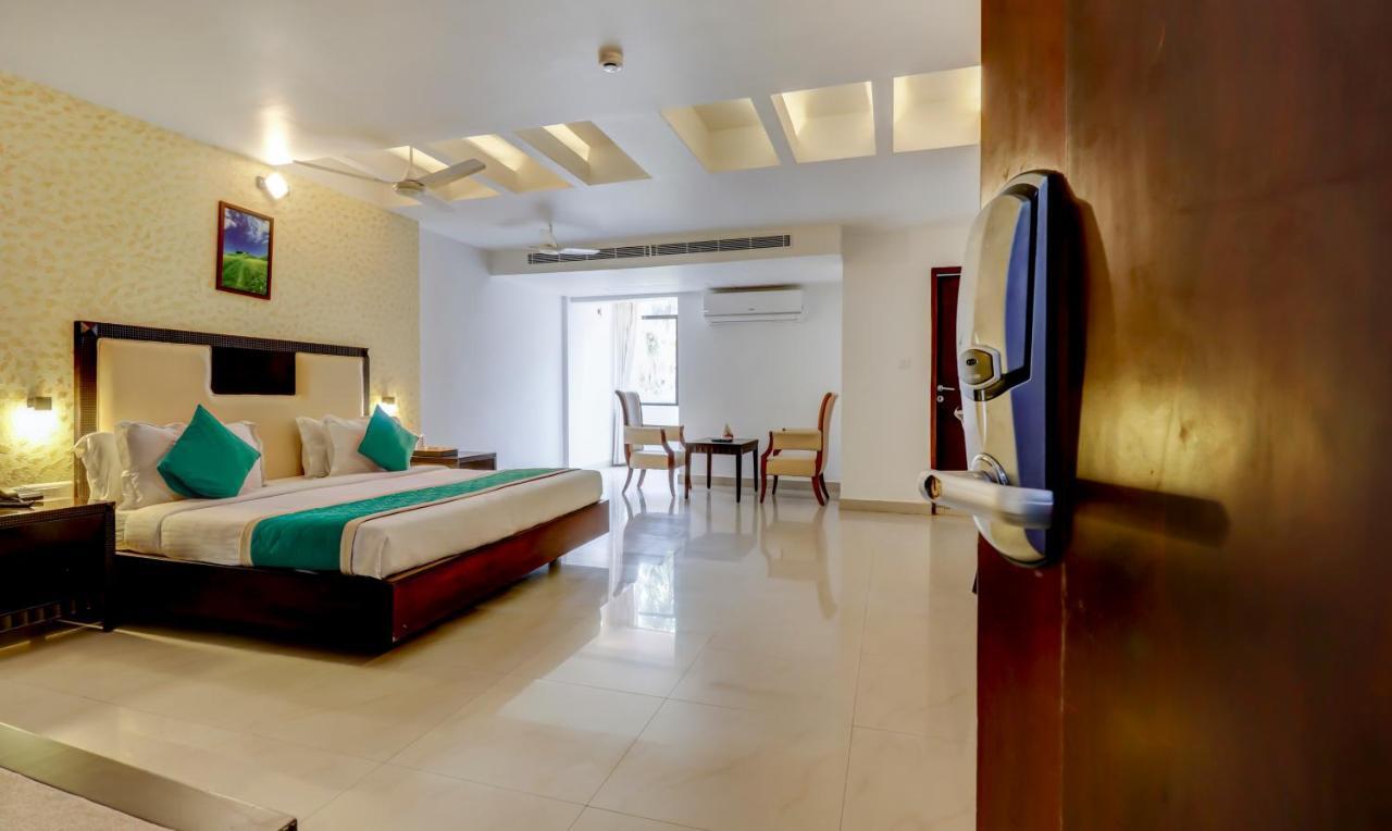 Hotel Luciya Kochi Eksteriør bilde
