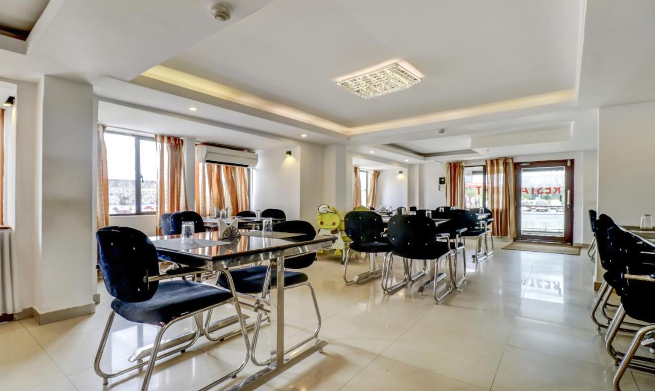 Hotel Luciya Kochi Eksteriør bilde